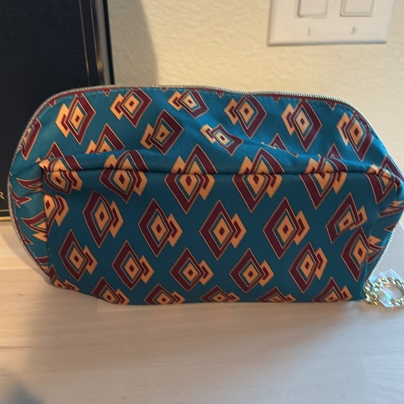 Estée Lauder cosmetic bag and makeup/skincare bundle - Picture 5 of 5